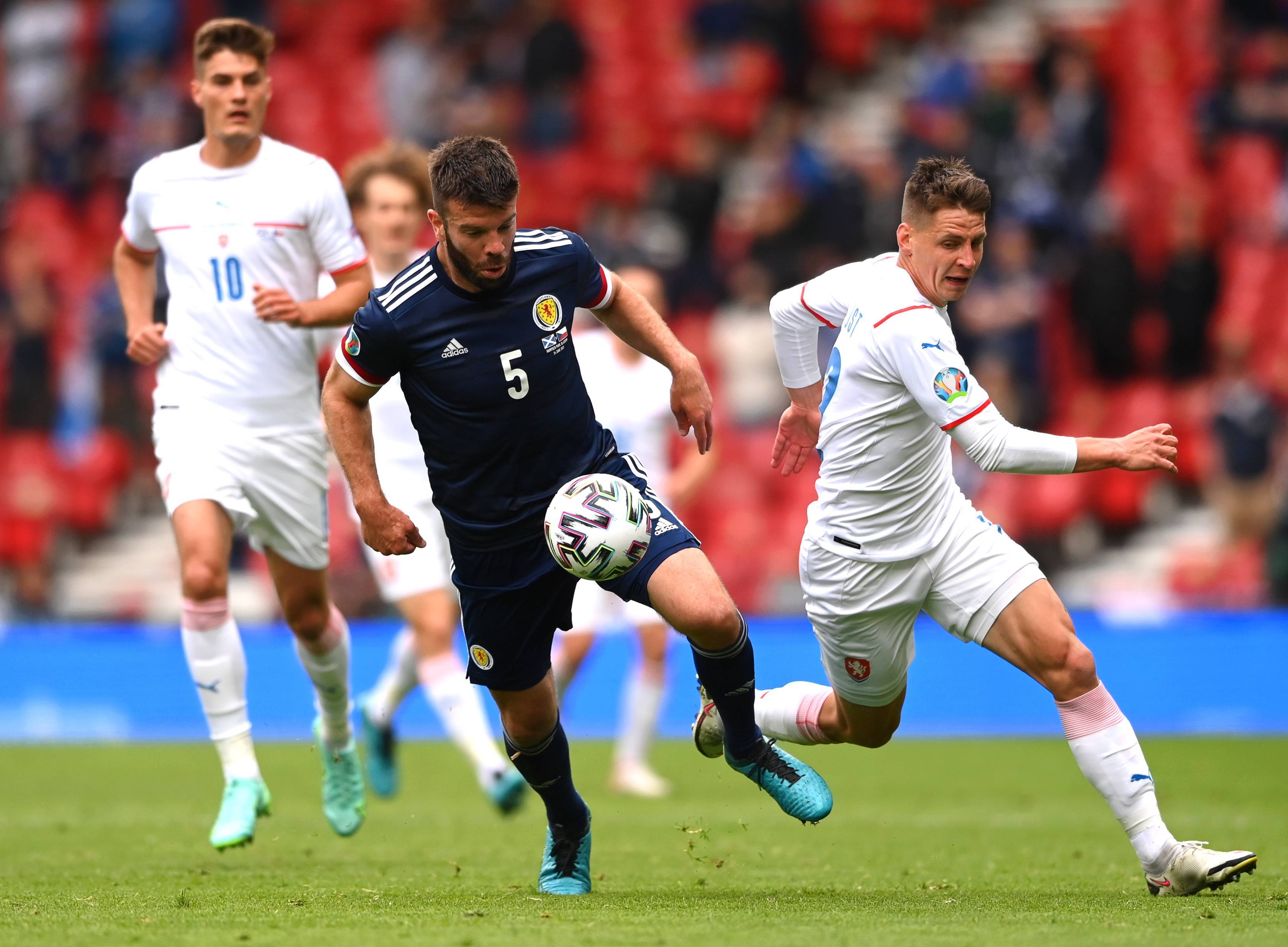 而灰熊则擅 而灰熊则擅